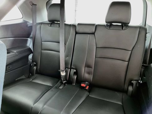 Used 2019 Honda Pilot EX-L image 32
