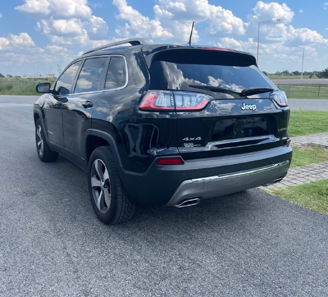 Used 2021 Jeep Cherokee Limited AWD/4WD image 7