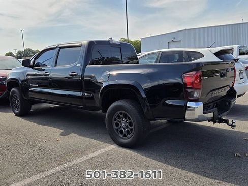 Used 2018 Toyota Tacoma SR5 RWD image 5