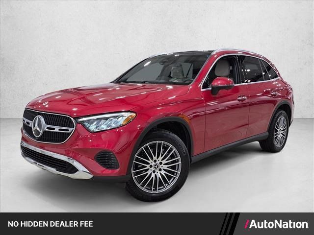Used 2026 Mercedes-Benz GLC 300 image 1