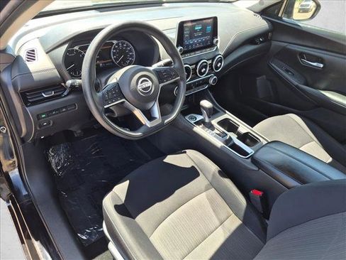 Used 2024 Nissan Sentra SV FWD image 12