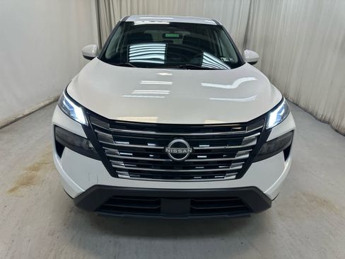 Certified 2024 Nissan Rogue SV image 6