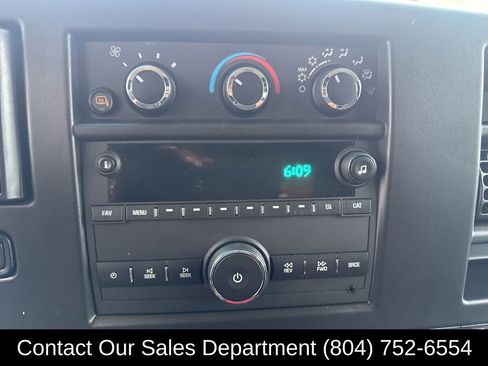 Used 2024 GMC Savana 2500 w/ Driver Convenience Package image 18
