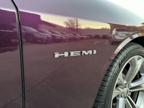 Used 2021 Dodge Challenger R/T image 9