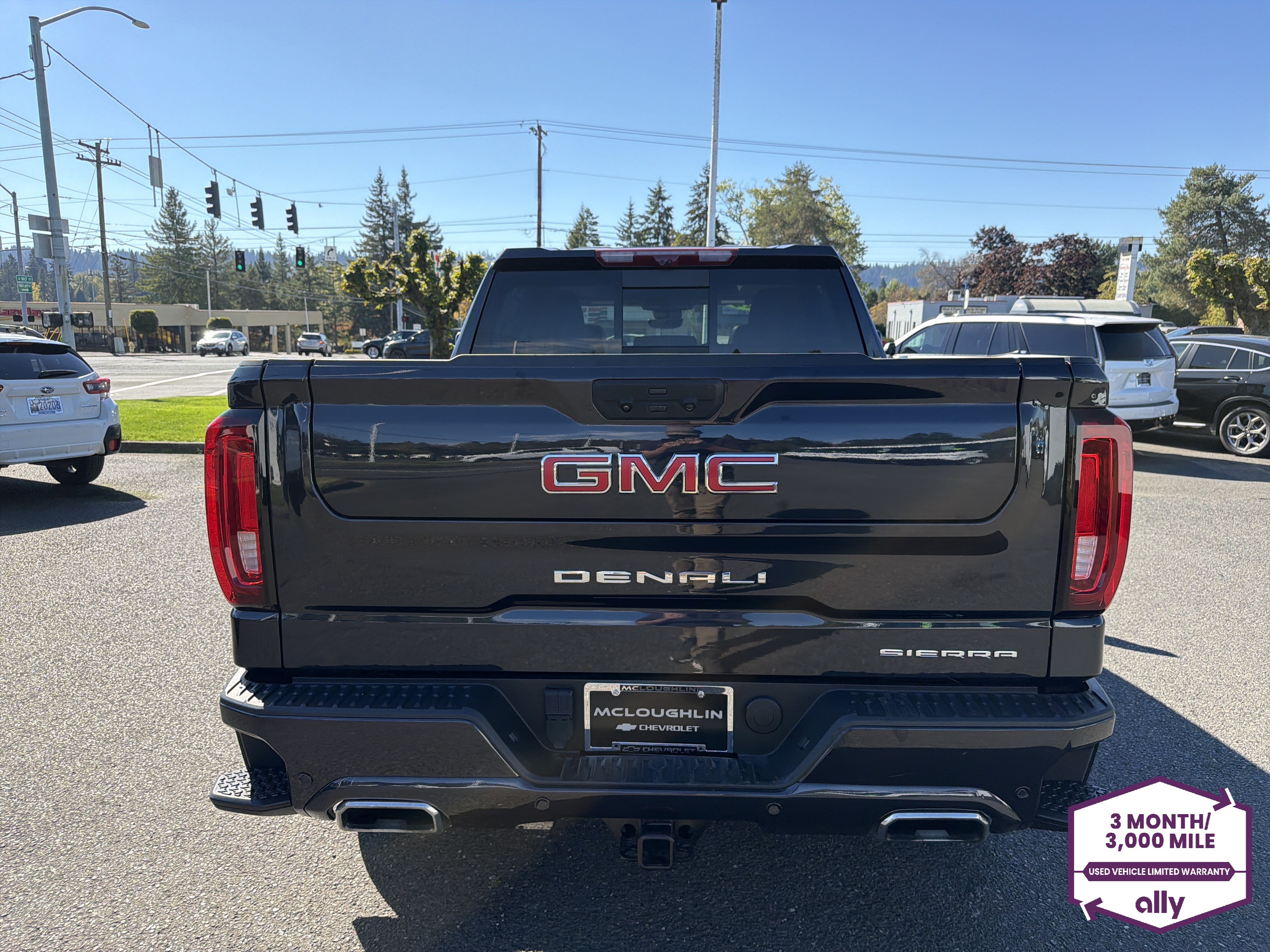 Used 2024 GMC Sierra 1500 Denali AWD/4WD image 5