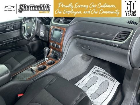 Used 2013 Chevrolet Traverse LT w/ All-Star Edition image 13