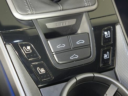 Certified 2022 Porsche 911 Carrera S RWD image 38