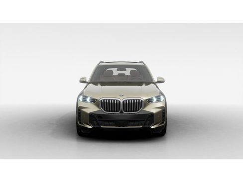 New 2026 BMW X5 xDrive50e w/ M Sport Package AWD/4WD image 3