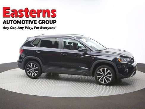 Used 2024 Volkswagen Taos SE FWD image 44