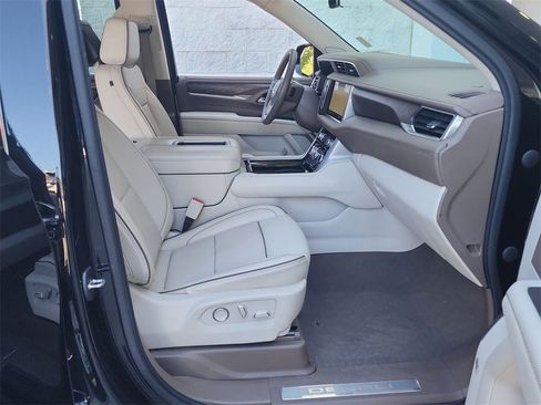Used 2021 GMC Yukon Denali w/ Denali Ultimate Package image 28