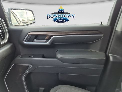 Used 2025 Chevrolet Silverado 1500 LT AWD/4WD image 21