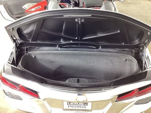 Used 2024 Chevrolet Corvette Stingray Premium Conv w/ Z51 Performance Package RWD image 19