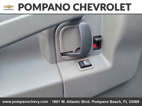 Used 2024 GMC Savana 2500 w/ Driver Convenience Package image 13