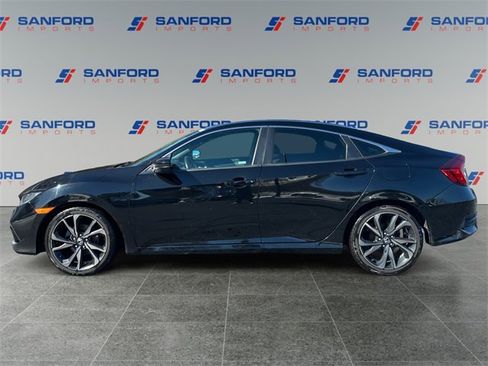 Used 2021 Honda Civic Sport image 2