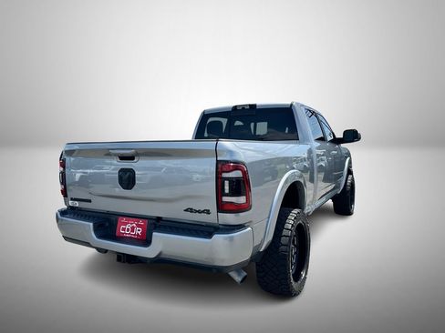 Used 2022 RAM 2500 Laramie w/ Night Edition AWD/4WD image 4
