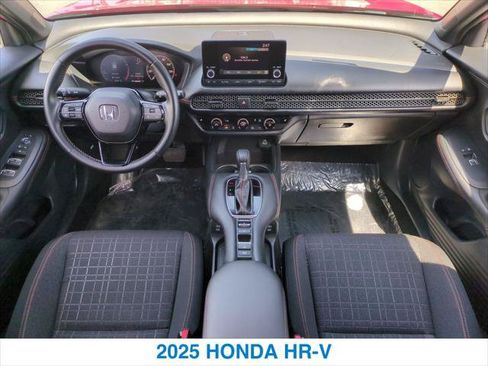Used 2025 Honda HR-V Sport image 21