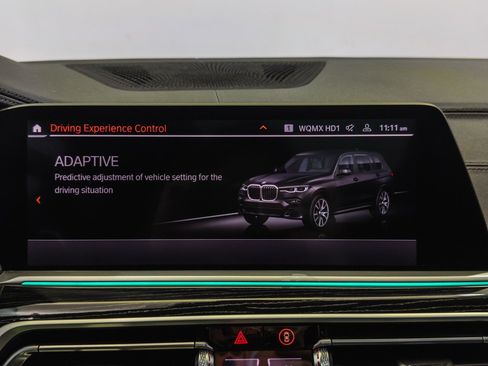 Used 2022 BMW X7 xDrive40i w/ M Sport Package AWD/4WD image 65