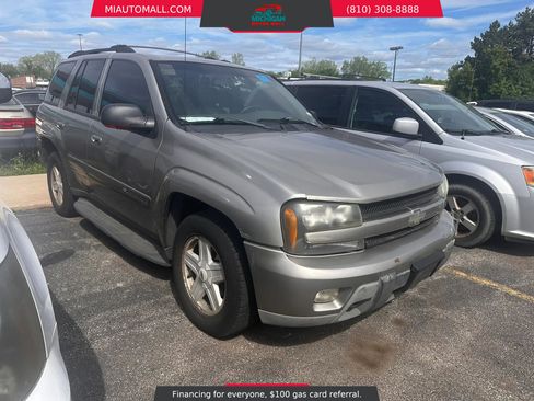 Used 2002 Chevrolet TrailBlazer LTZ AWD/4WD image 3