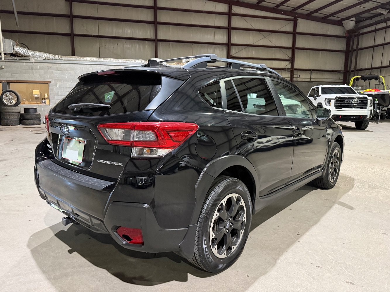 Used 2021 Subaru Crosstrek 2.0i Premium AWD/4WD image 5