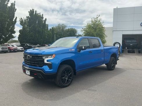 Used 2025 Chevrolet Silverado 1500 LT Trail Boss w/ LT Trail Boss Premium Package AWD/4WD image 10