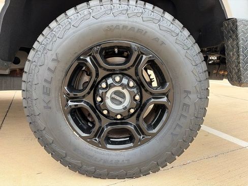 Certified 2024 Ford F250 XL w/ STX Appearance Package AWD/4WD image 9