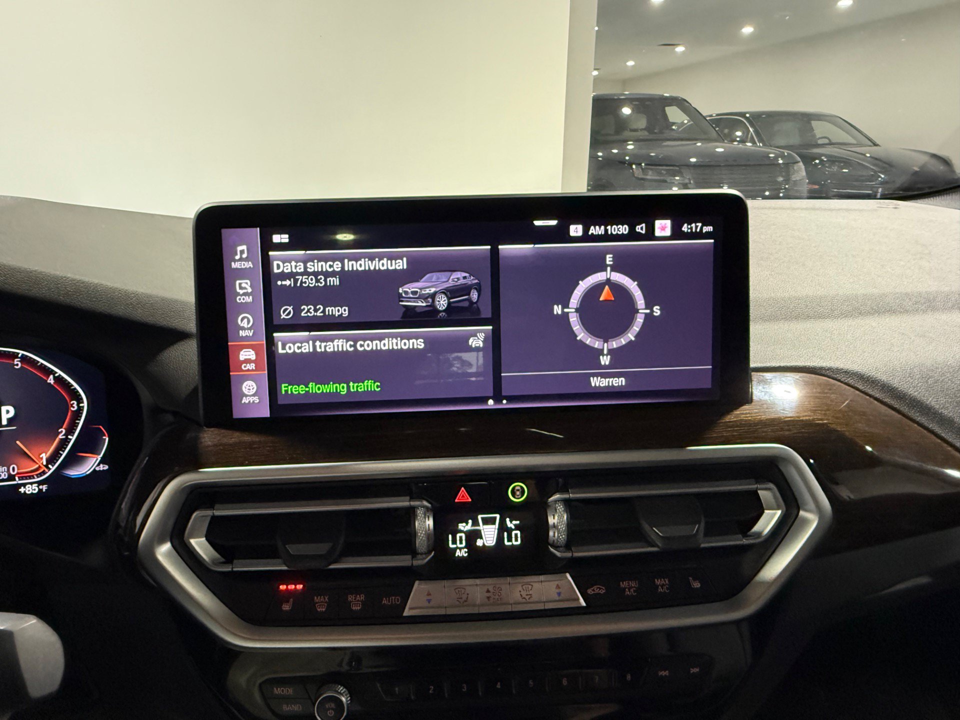 Used 2024 BMW X4 xDrive30i AWD/4WD image 33