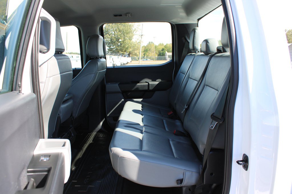Used 2024 Ford F250 XL w/ XL Driver Assist Package AWD/4WD image 19