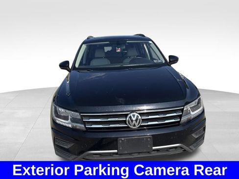Used 2019 Volkswagen Tiguan SE w/ Panoramic Sunroof Package AWD/4WD image 9