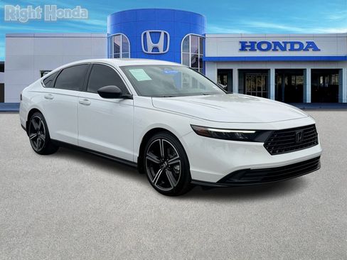 Used 2023 Honda Accord Sport image 10