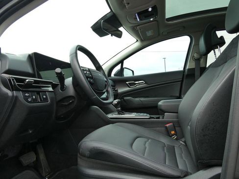 New 2026 Kia Sportage SX FWD image 22