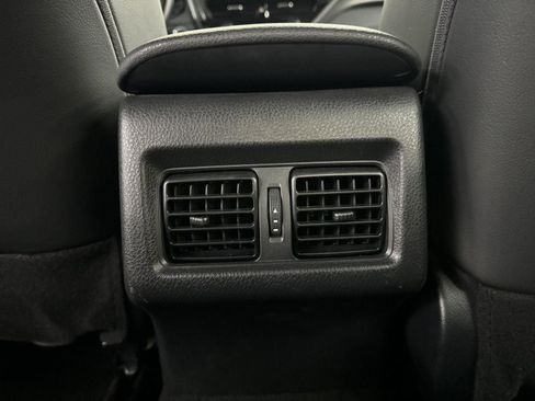 Used 2023 Toyota Camry SE image 28