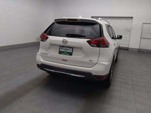 Used 2020 Nissan Rogue SV FWD image 7