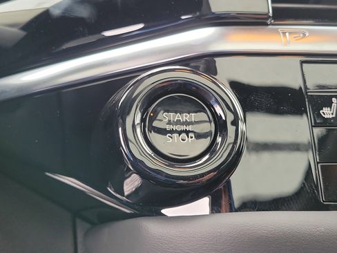 New 2026 Nissan Pathfinder SL w/ SL Premium Package image 28