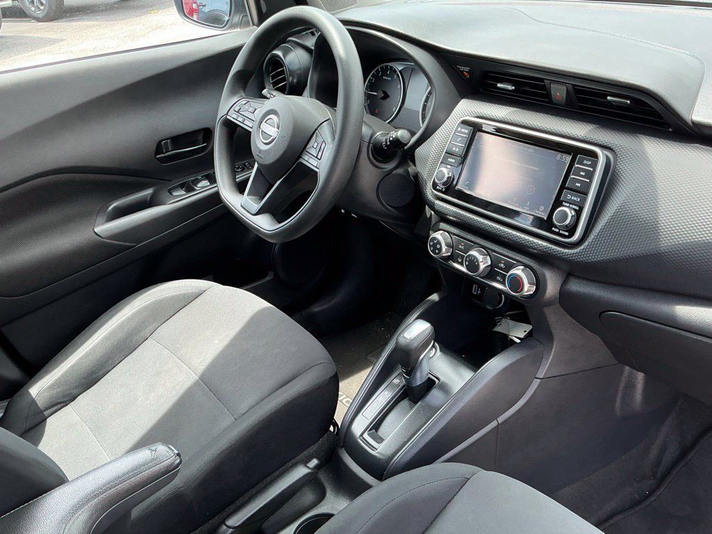 Used 2023 Nissan Kicks S FWD image 18