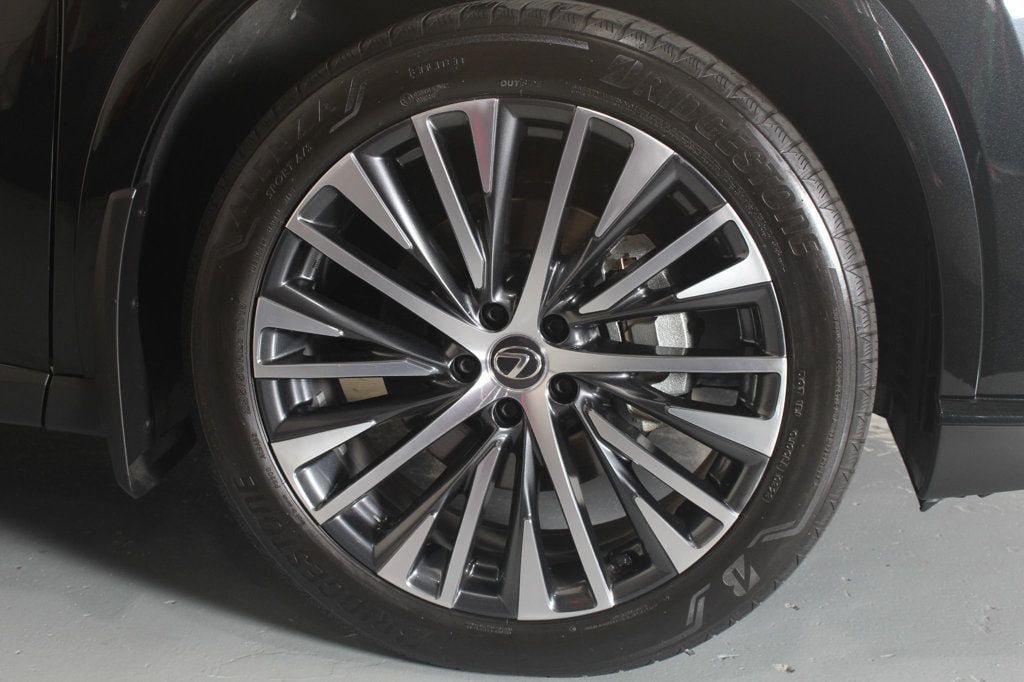Used 2023 Lexus RX 350 Premium Plus w/ Accessory Package (Z1) FWD image 13