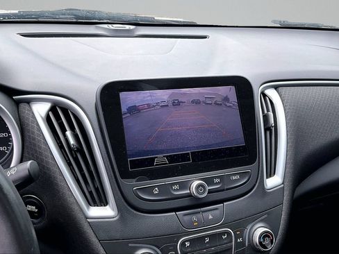 Used 2022 Chevrolet Malibu LT w/ Midnight Edition FWD image 20