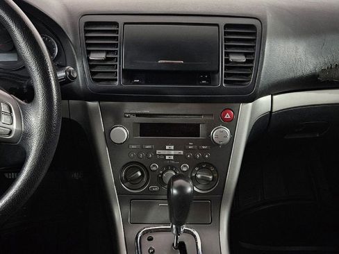 Used 2008 Subaru Outback 2.5i AWD/4WD image 12