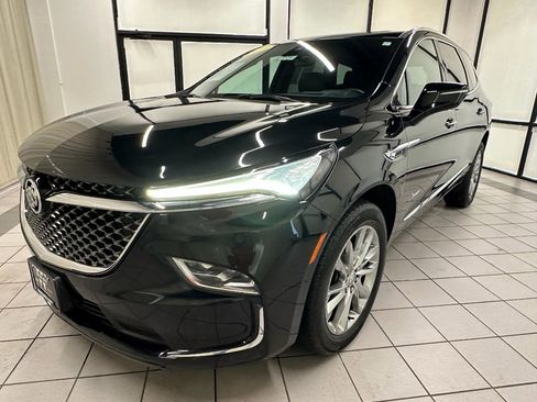 Certified 2023 Buick Enclave Avenir w/ Avenir Technology Package image 10