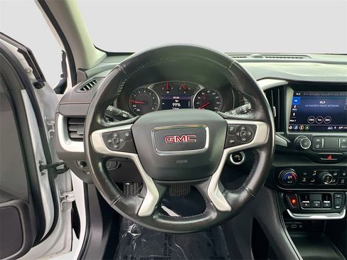 Used 2020 GMC Terrain SLE w/ Driver Convenience Package image 11