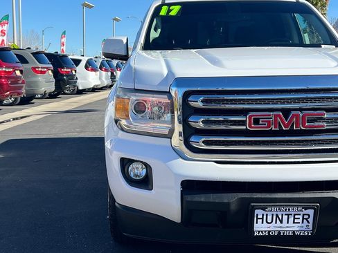 Used 2017 GMC Canyon SLE w/ SLE Convenience Package image 9