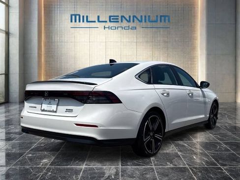 Used 2023 Honda Accord Sport image 5