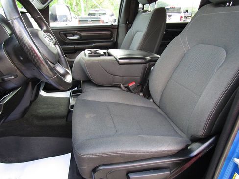 Used 2022 RAM 1500 Tradesman w/ SXT Appearance Group AWD/4WD image 10