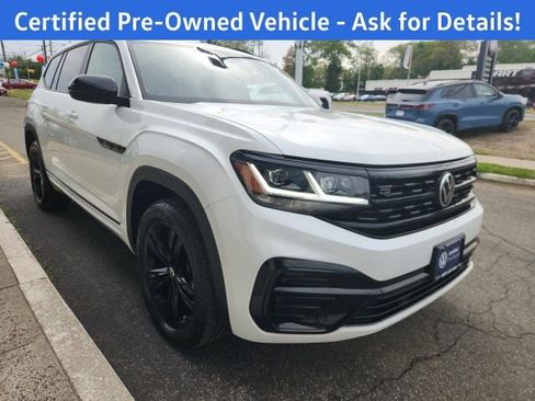 Certified 2023 Volkswagen Atlas SEL R-Line AWD/4WD image 6