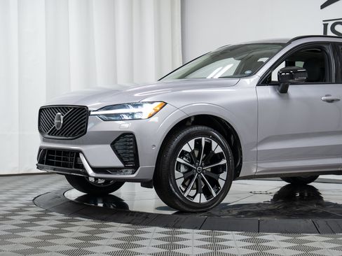 New 2026 Volvo XC60 B5 Plus w/ Protection Package Premier AWD/4WD image 25