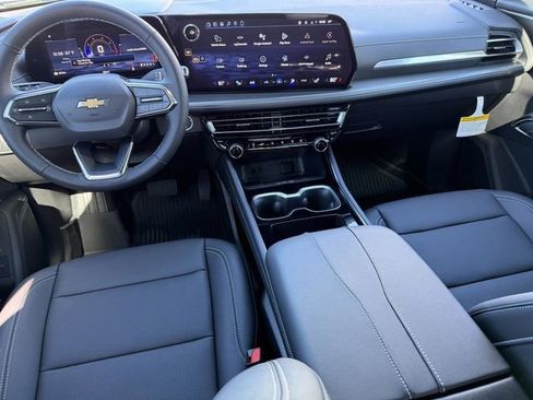 New 2026 Chevrolet Traverse LT w/ Sun and Wheel Package image 36