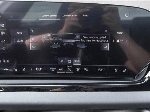 New 2026 Audi A6 Premium Plus AWD/4WD image 18