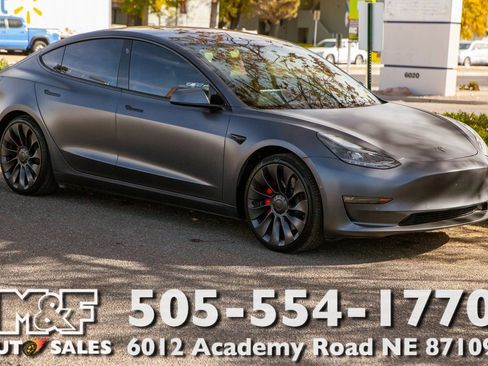 Used 2021 Tesla Model 3 Performance image 1