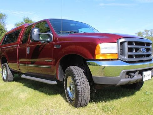 Used 2000 Ford F250 Lariat image 13