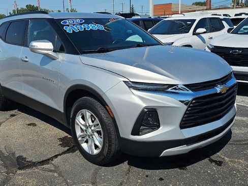 Used 2020 Chevrolet Blazer LT FWD image 1