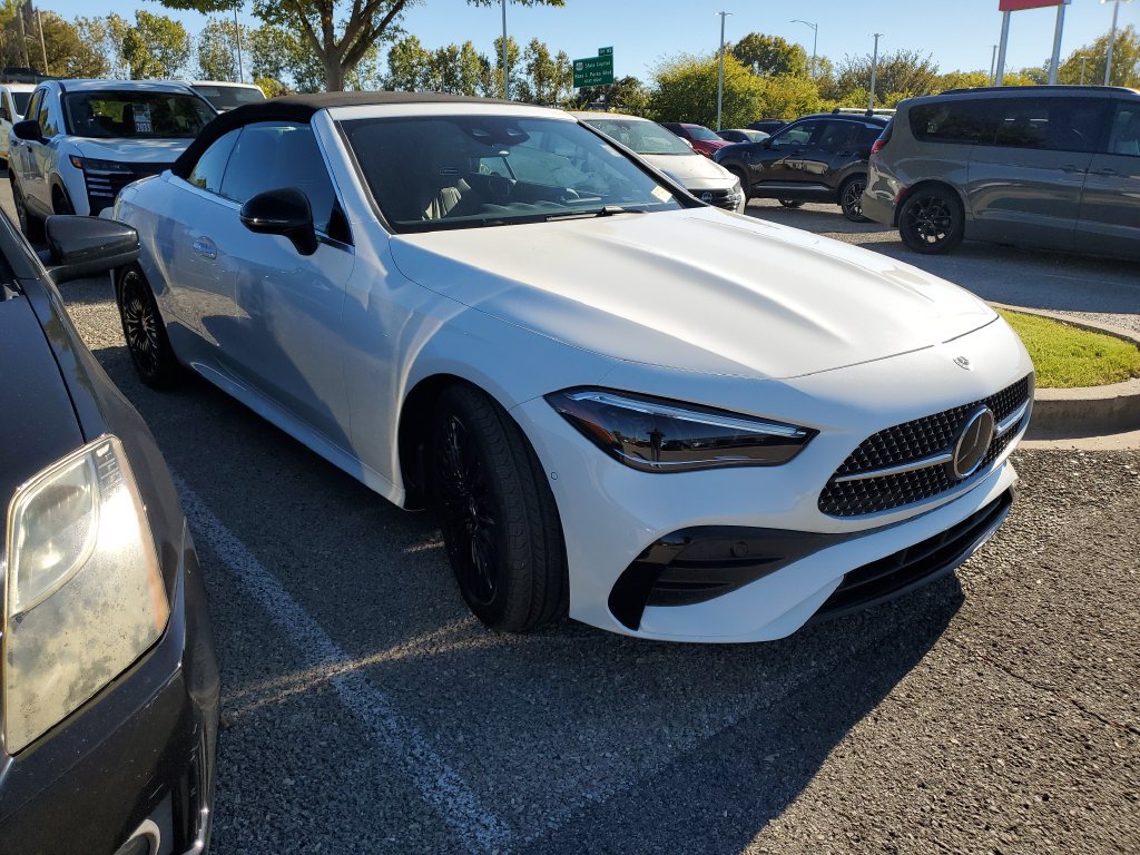 Used 2024 Mercedes-Benz CLE 300 4MATIC Cabriolet image 23